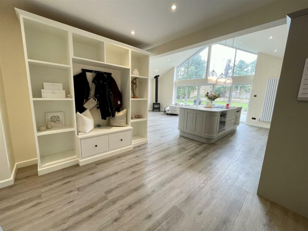 Additional property image - Lake Road, Verwood, Dorset