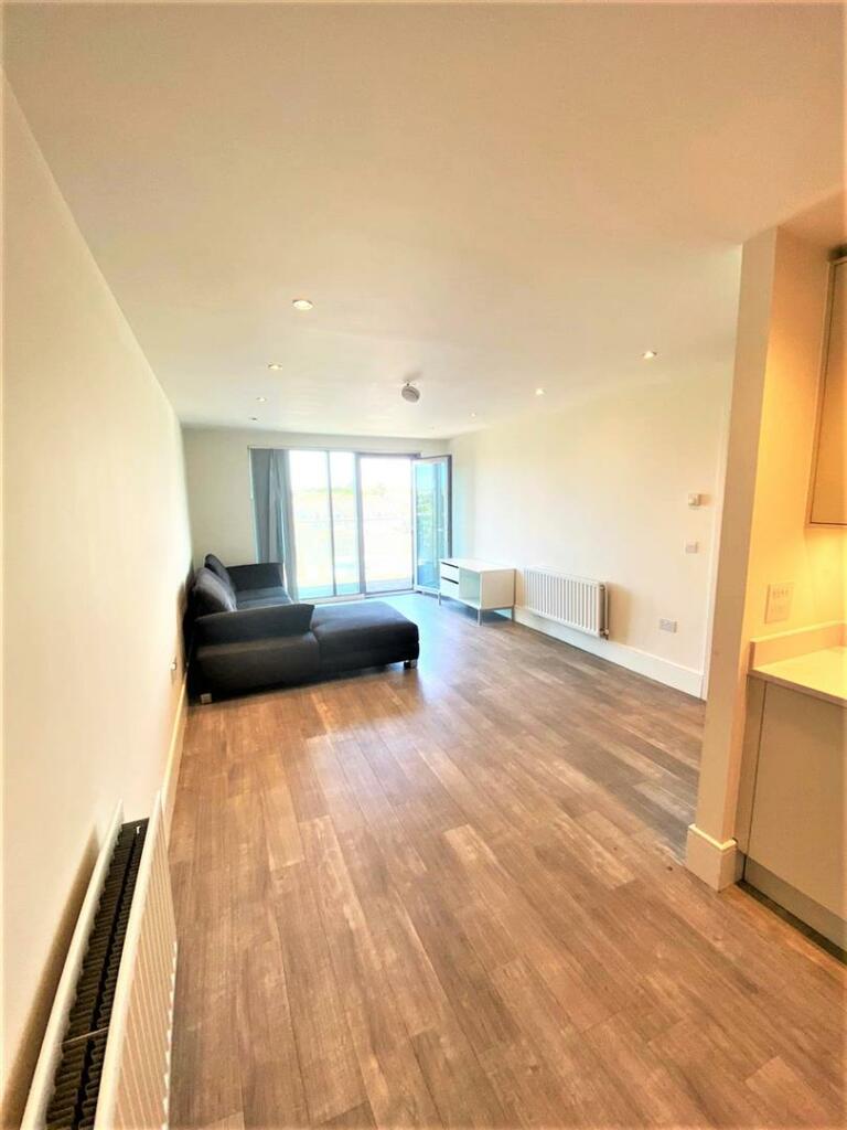 Additional property image - The Summit, Upper Terrace Road