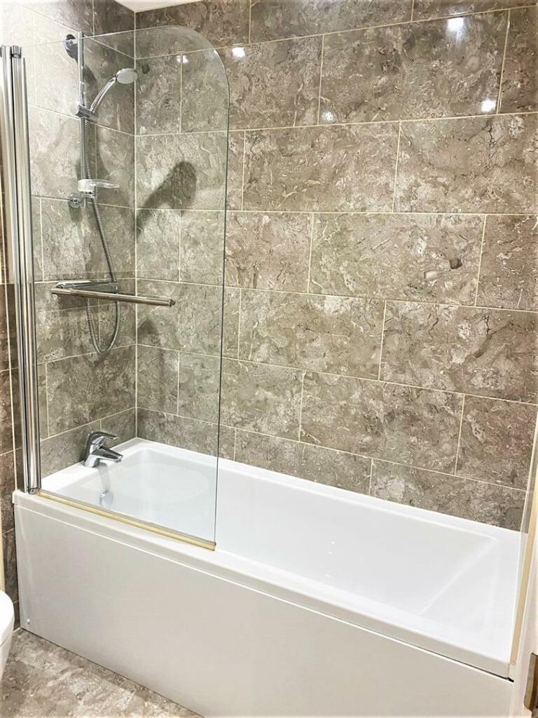 Additional property image - The Summit, Upper Terrace Road