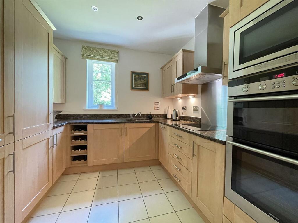 Additional property image - Golf Links Road, FERNDOWN