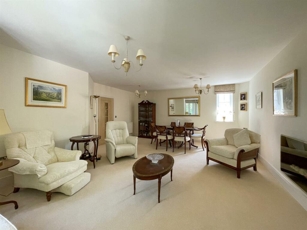 Additional property image - Golf Links Road, FERNDOWN