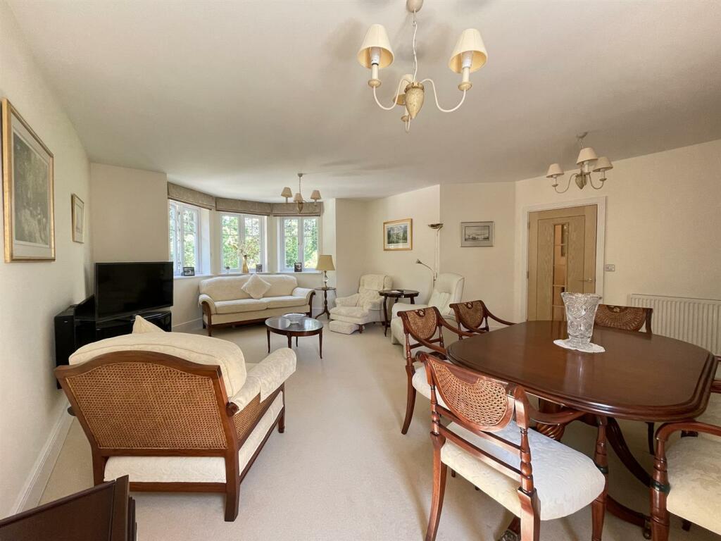 Additional property image - Golf Links Road, FERNDOWN