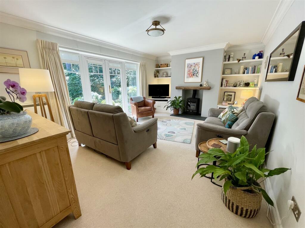 Additional property image - St Katherines Court, 126 Golf Links Road, Ferndown