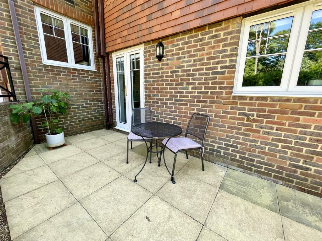 Additional property image - St Katherines Court, 126 Golf Links Road, Ferndown