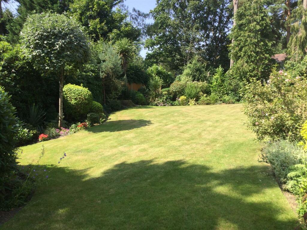 Additional property image - St Katherines Court, 126 Golf Links Road, Ferndown