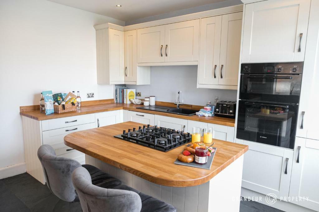 Additional property image - Buckland Road, Poole