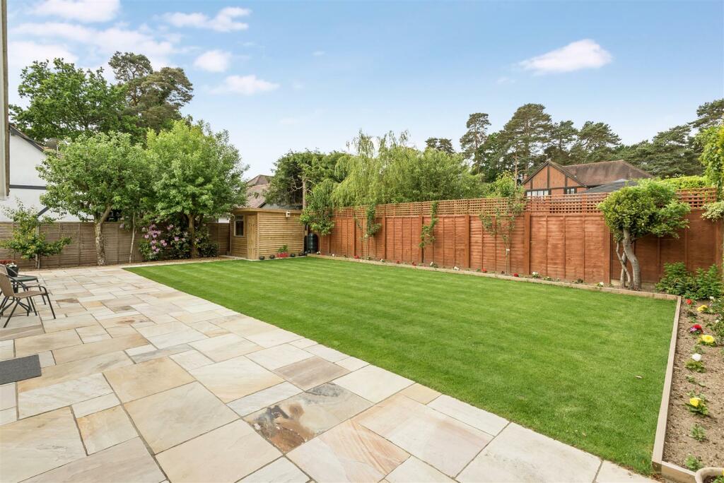 Additional property image - Queenswood Drive, Ferndown