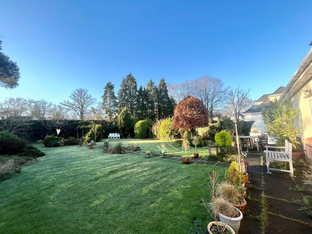 Additional property image - Crescent Walk, West Parley, Ferndown