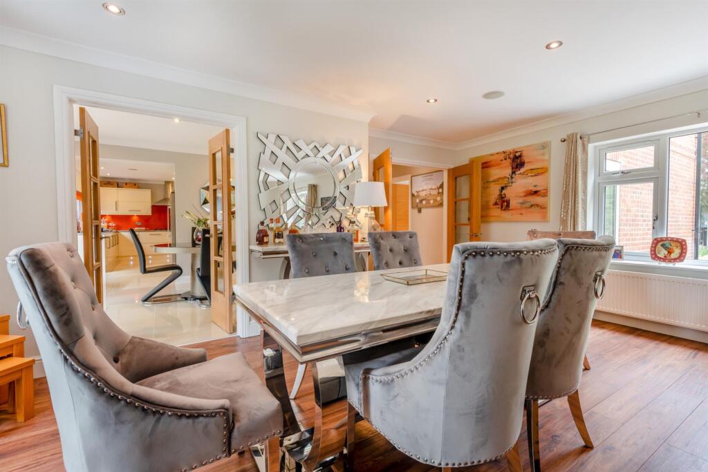 Additional property image - Woodland Walk, Ferndown