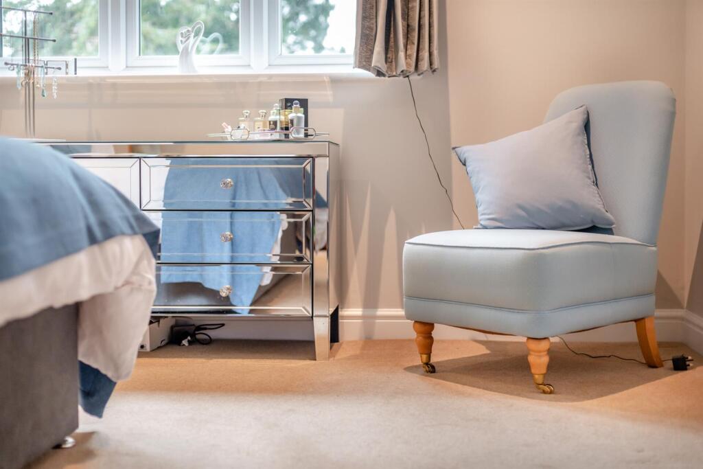 Additional property image - Woodland Walk, Ferndown