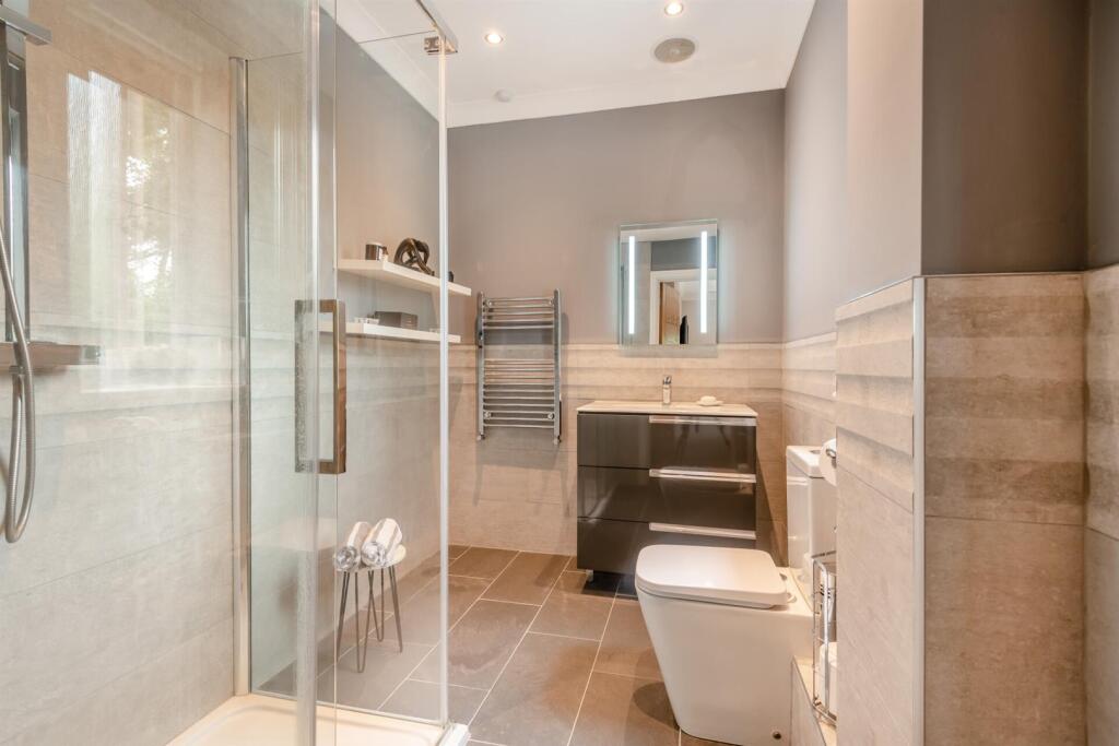 Additional property image - Woodland Walk, Ferndown