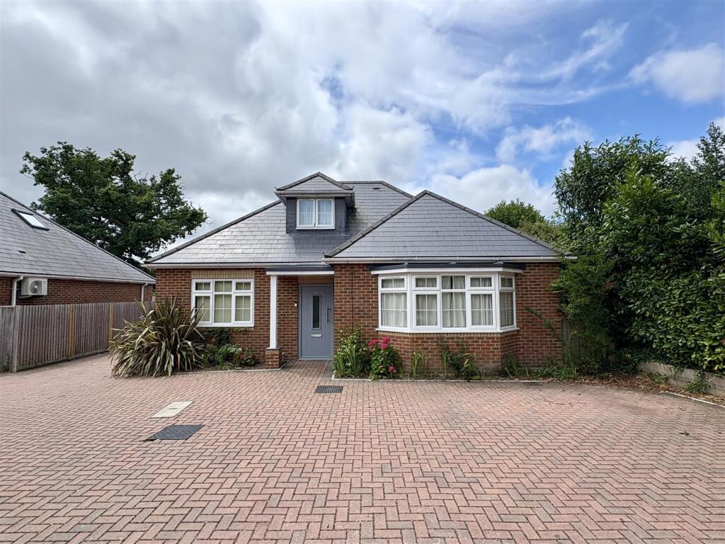 Main image of property: Woolsbridge Road, St. Leonards, Ringwood