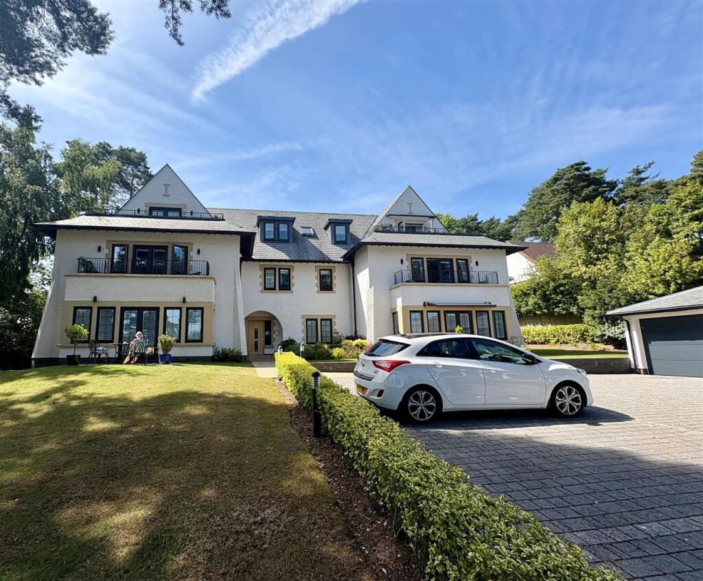 Main image of property: Golf Links Road, Ferndown