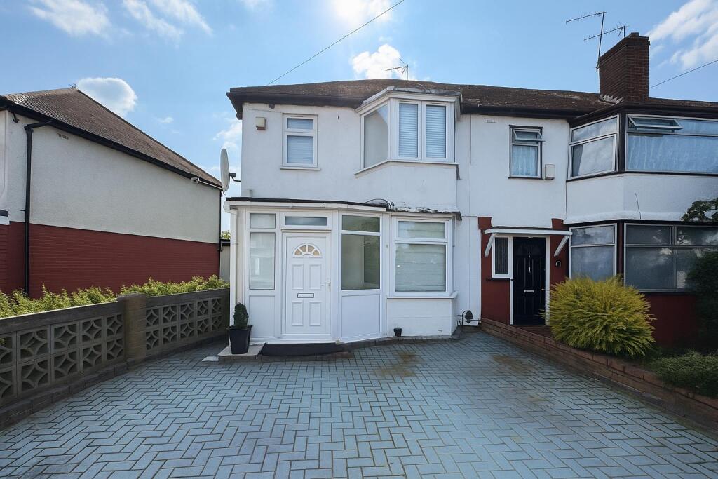 Main image of property: Dimsdale Drive, Enfield EN1