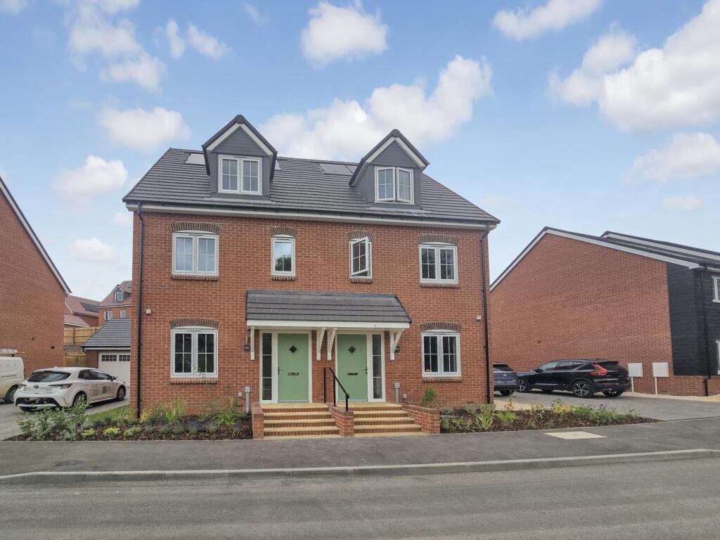 Main image of property: Cuffley Potters Bar En6