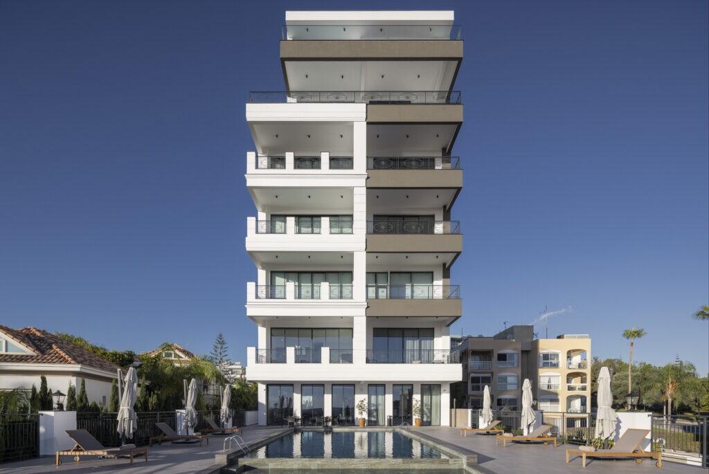 Main image of property: Apartment, Ayios Tychonas