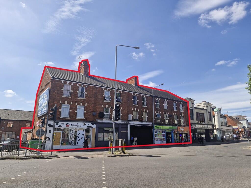 Main image of property: 5 - 13,  Victoria Square, Worksop, Nottinghamshire, S80 1DX