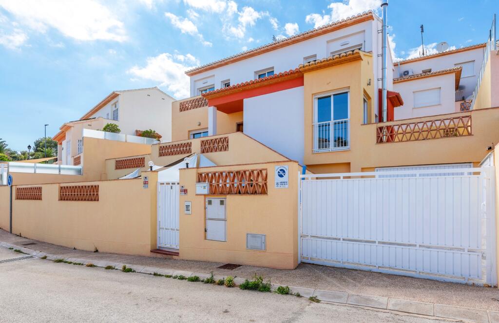 Main image of property: Valencia, Alicante, L`Alfàs del Pi