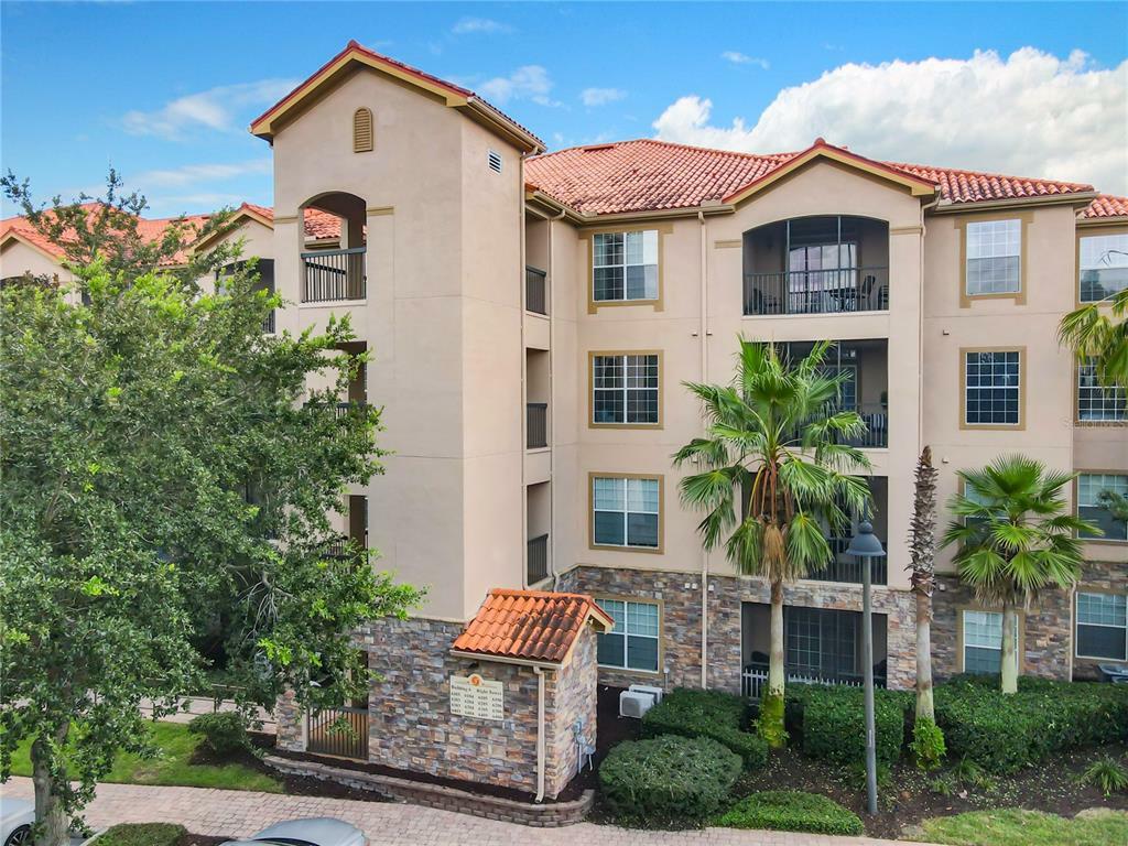 Apartment for sale in Florida, Polk County...