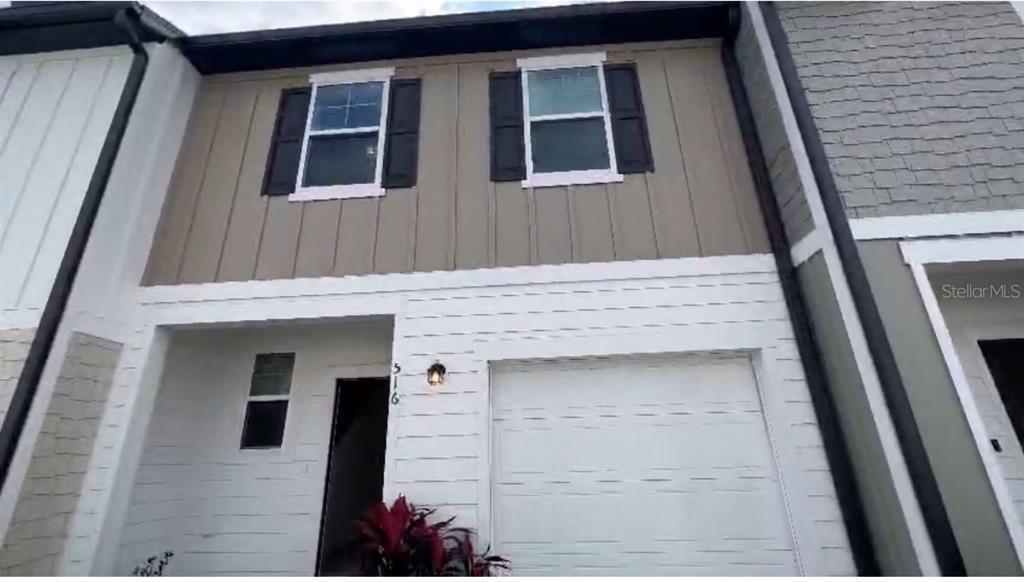 Main image of property: Florida, Polk County, Davenport