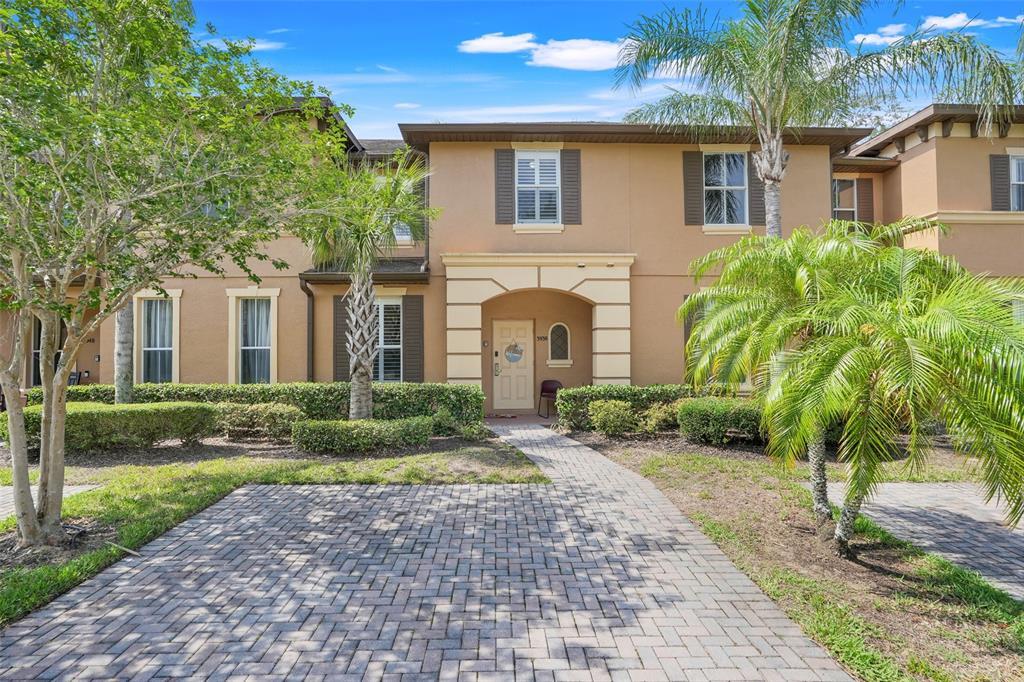 Main image of property: Florida, Polk County, Davenport