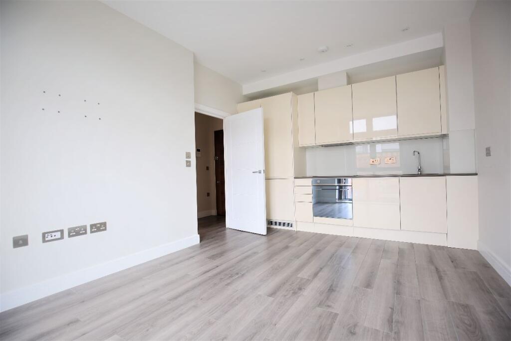 Main image of property: Bridge Court, Bridge Street, Hemel Hempstead