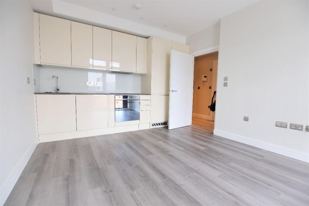 Main image of property: Bridge Court, Bridge Street, Hemel Hempstead