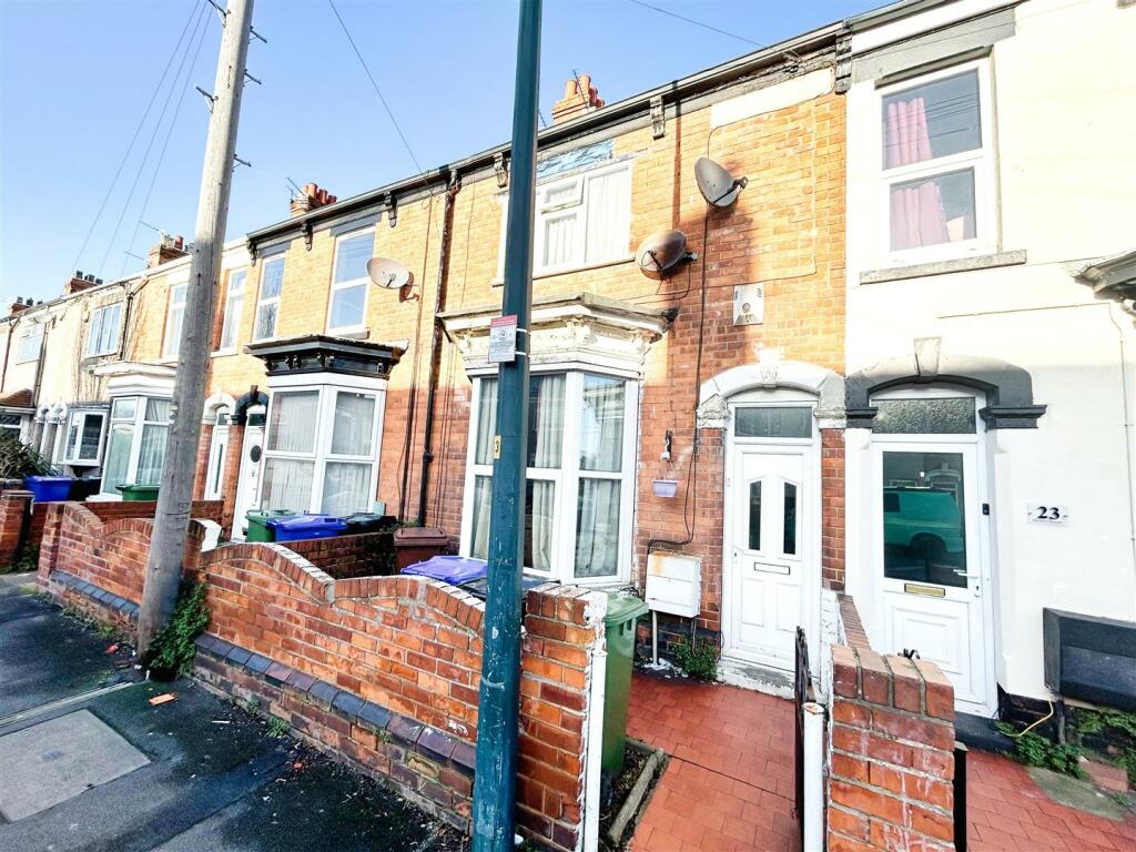 3 bedroom house for sale in Brereton Avenue, Cleethorpes, DN35