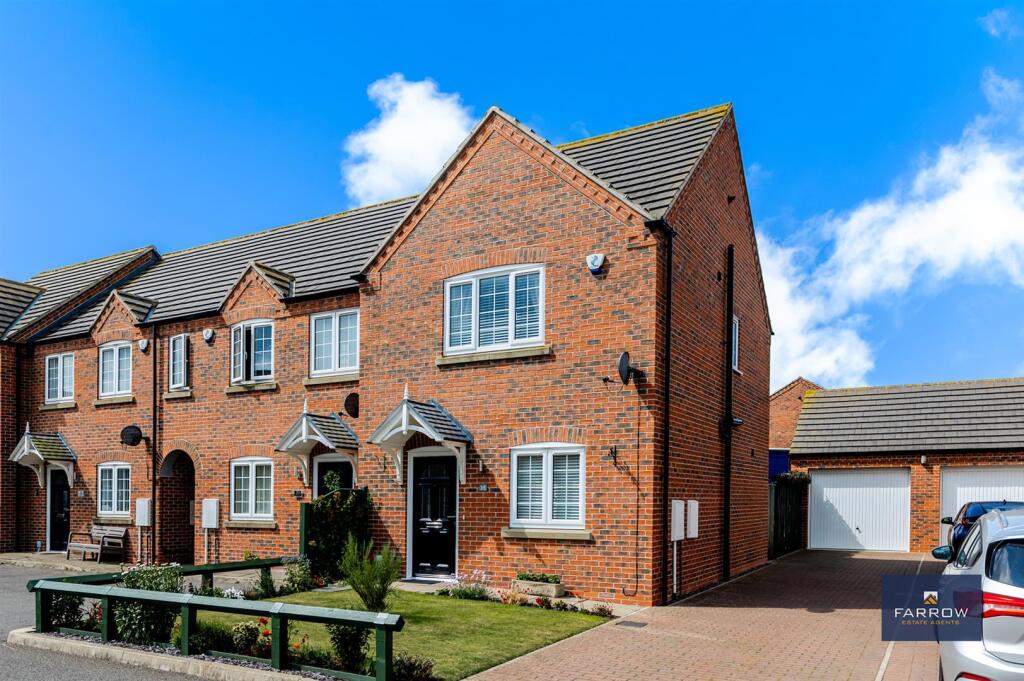2 bedroom end of terrace house