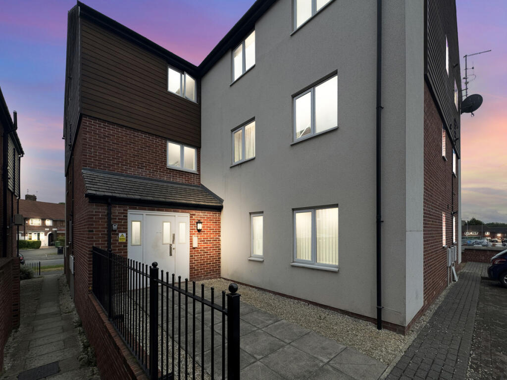 Main image of property: Oaklands Court, Leeds, LS8