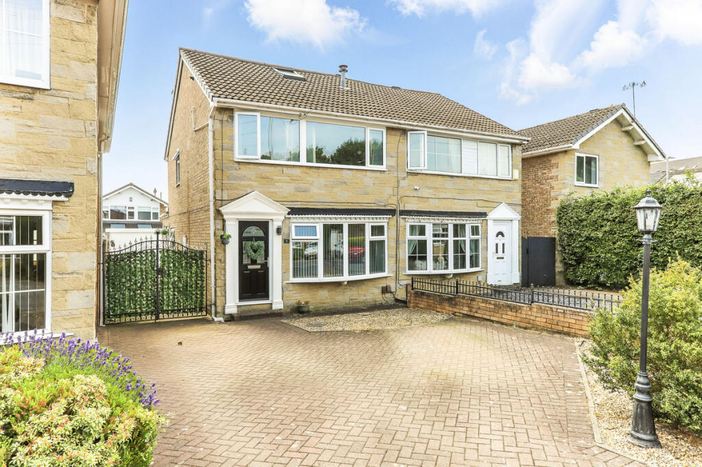 Main image of property: Hillside View, Leeds, LS28