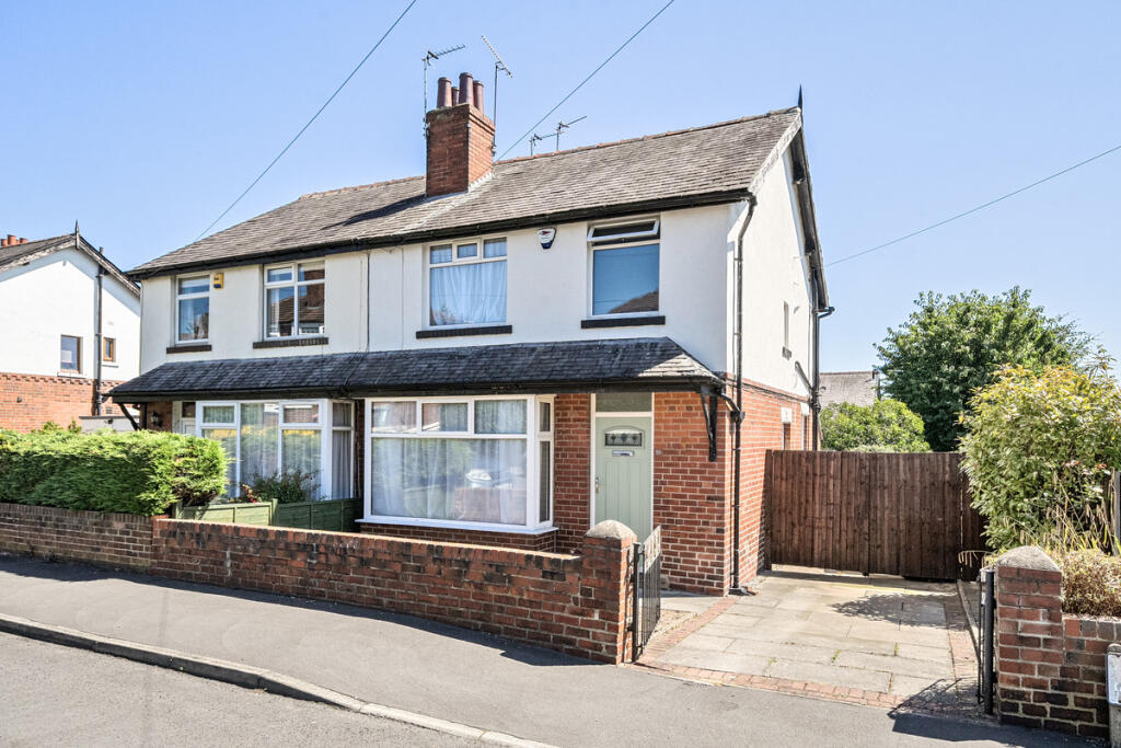 Main image of property: Lancastre Avenue, Leeds, LS5
