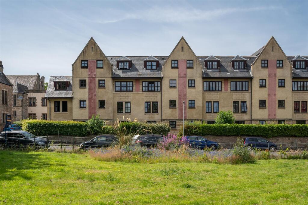 Main image of property: Park Avenue, Edinburgh