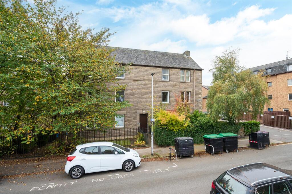 Main image of property: Lower London Road, Edinburgh,  EH7 5TL