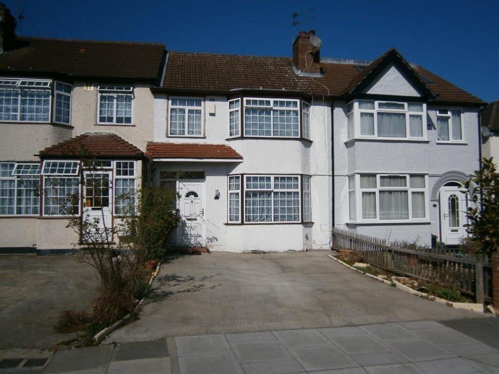 5 bedroom terraced house