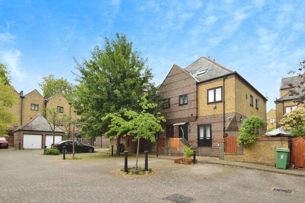 Main image of property: Cunard Walk, London, SE16