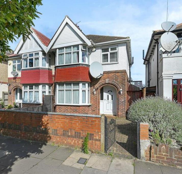 Main image of property: Teignmouth Gardens, Greenford, Middlesex, UB6