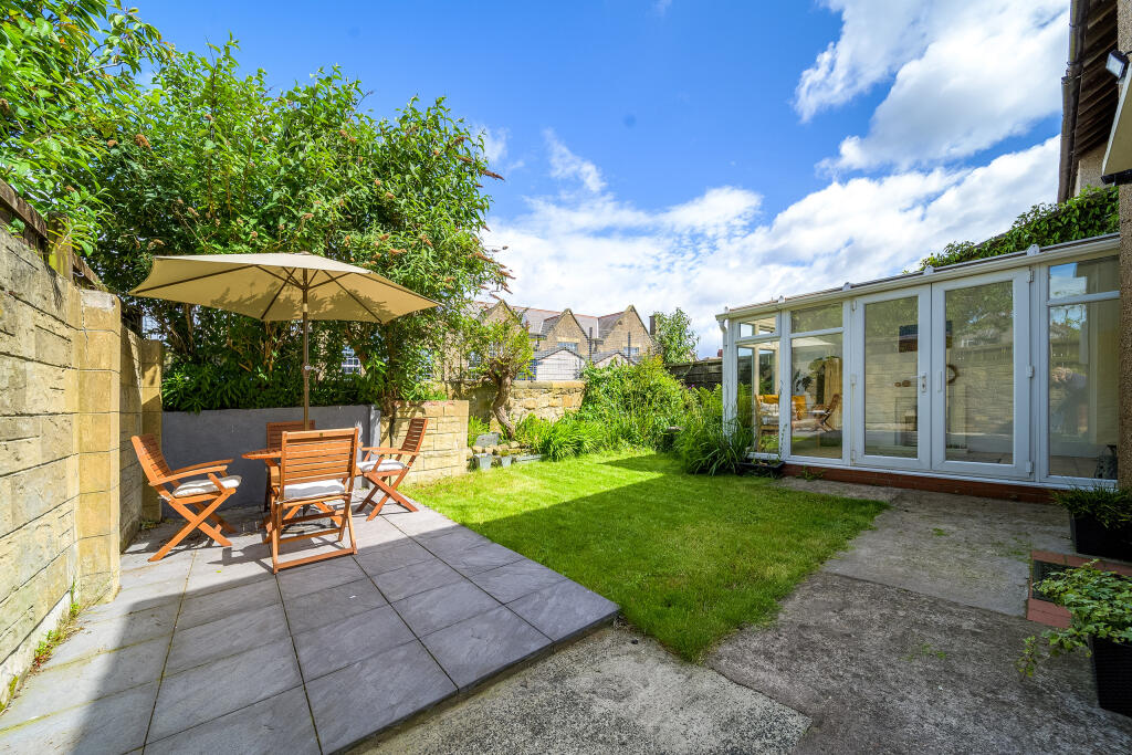 2 bedroom semidetached house for sale in Lindisfarne Road, Amble, Morpeth, Northumberland, NE65