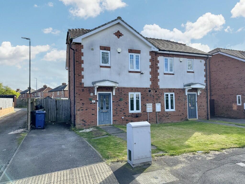 3 bedroom semidetached house for sale in Chase Mews, Jarrow, Tyne And
