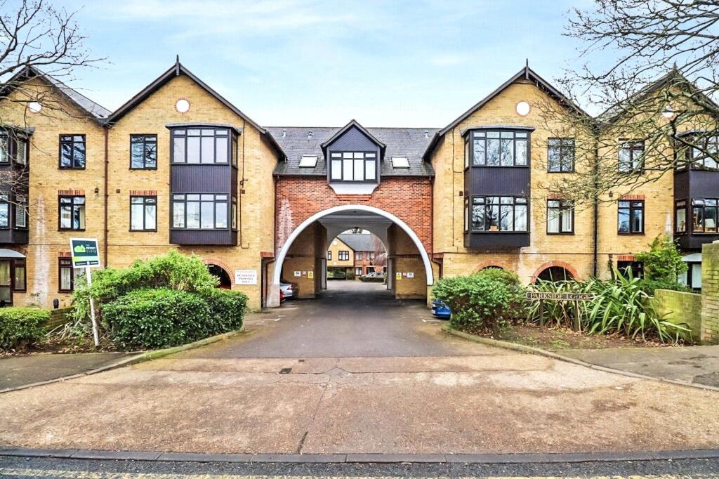 Main image of property: Erith Road, Belvedere, DA17