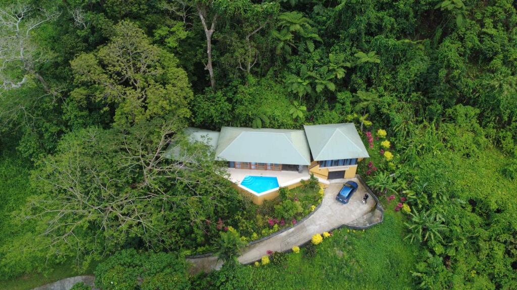 Main image of property: Savusavu
