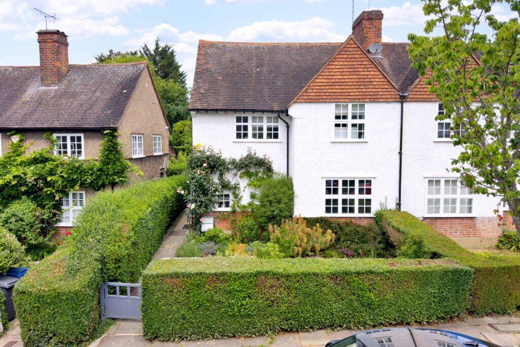 Main image of property: Hampstead Garden Suburb, London, NW11