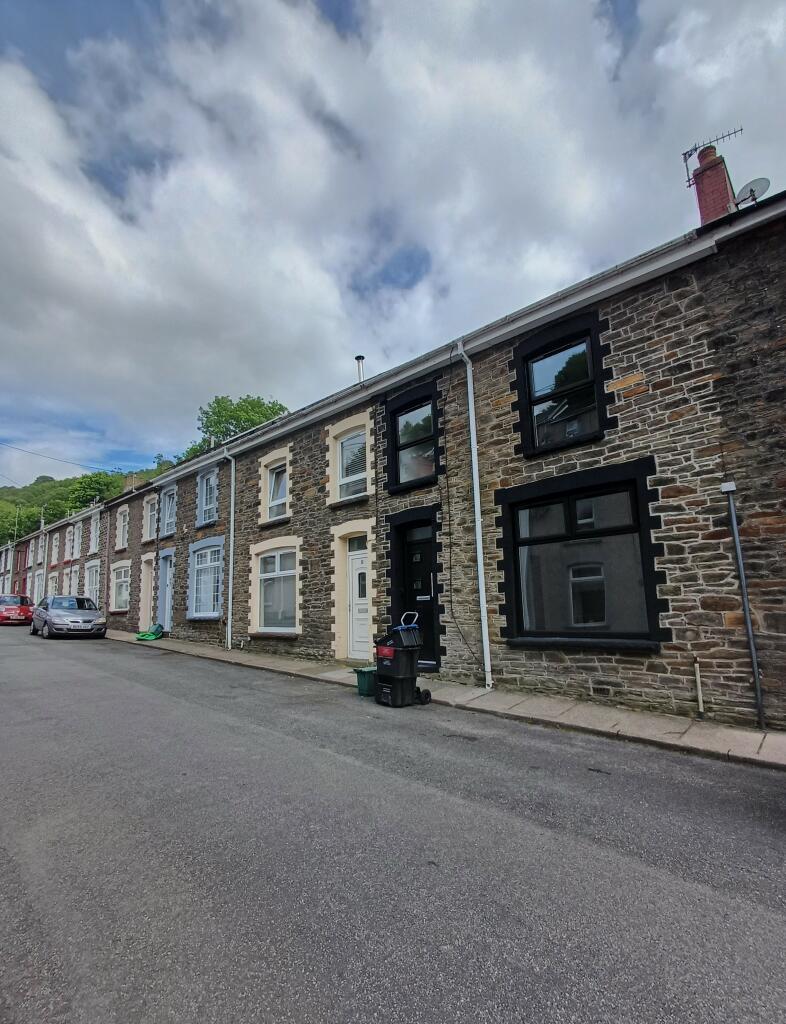 4 bedroom house for rent in Hafodarthen Road, Abertillery, NP13