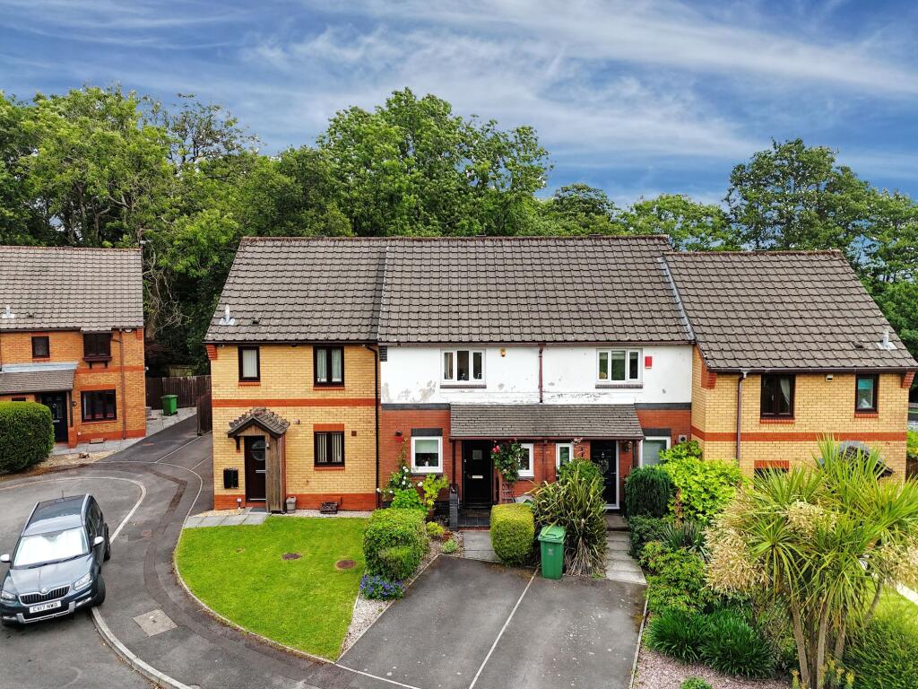 Main image of property: Huntsmead Close, Thornhill, CF14