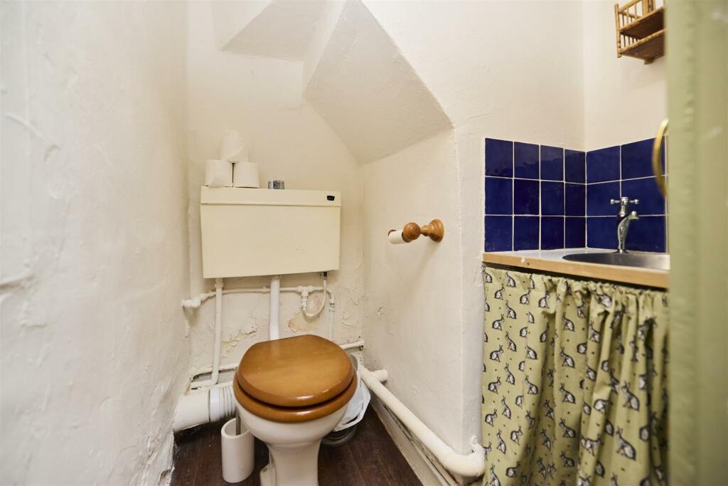 Additional property image - High Street, Lewes, BN7 1XH