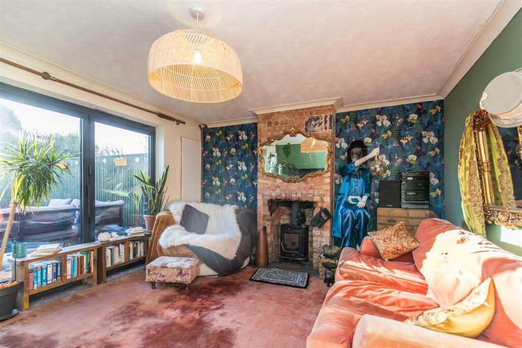 Additional property image - Oak Tree, Barcombe, Lewes BN8 5DP