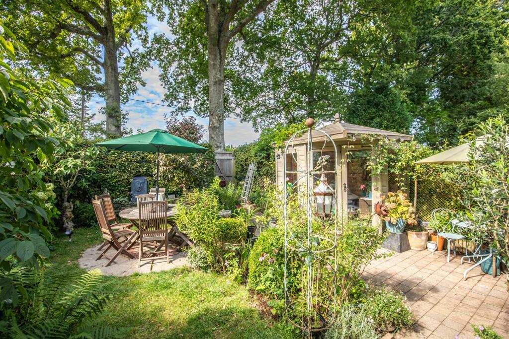 Additional property image - Ailies Lane, East Hoathly, BN8 6QP
