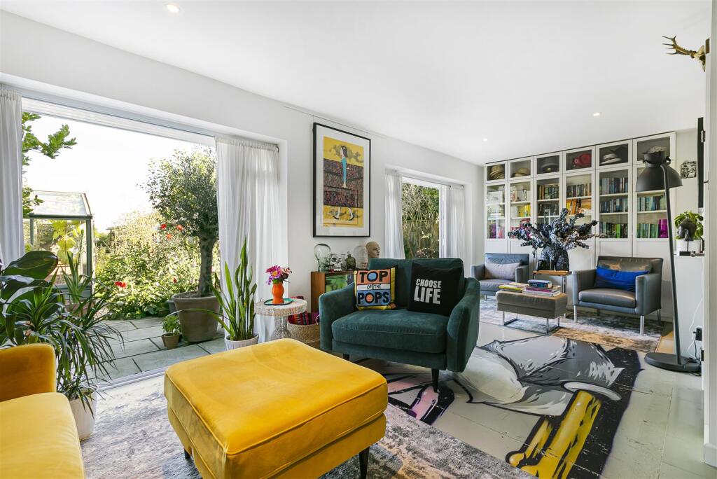 Additional property image - South Street, East Hoathly, Lewes, BN8 6DT