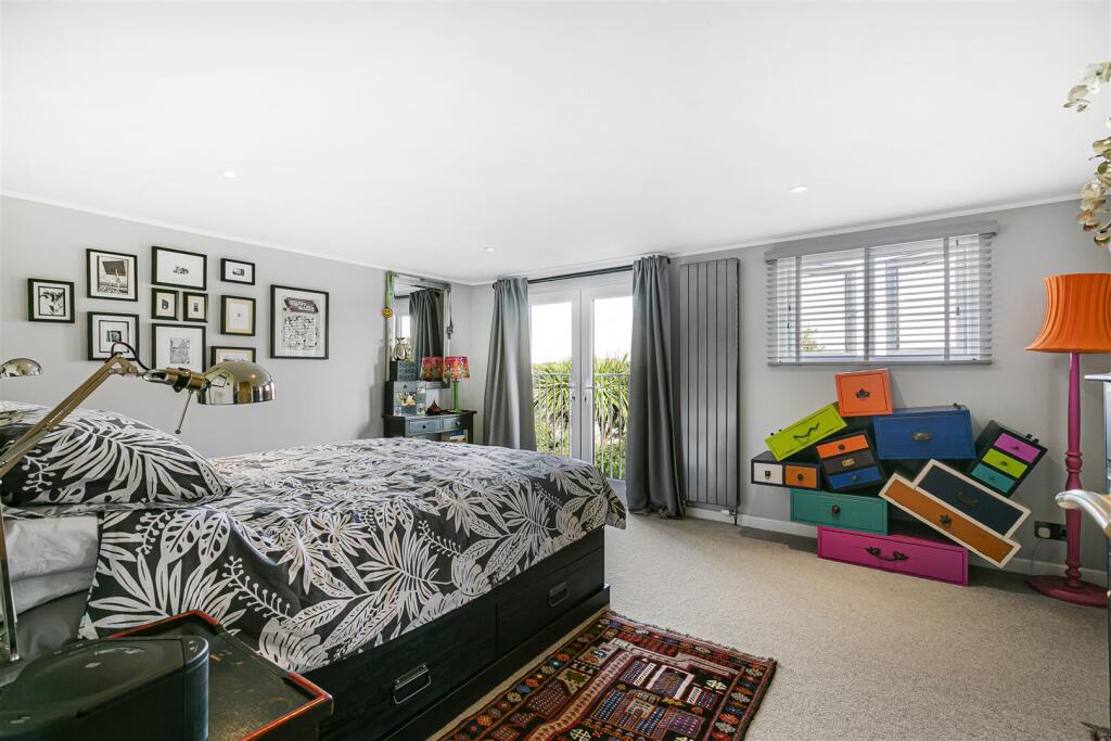 Additional property image - South Street, East Hoathly, Lewes, BN8 6DT