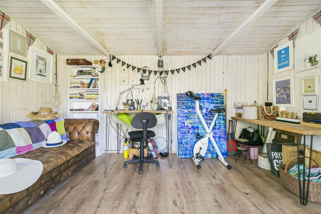 Additional property image - South Street, East Hoathly, Lewes, BN8 6DT